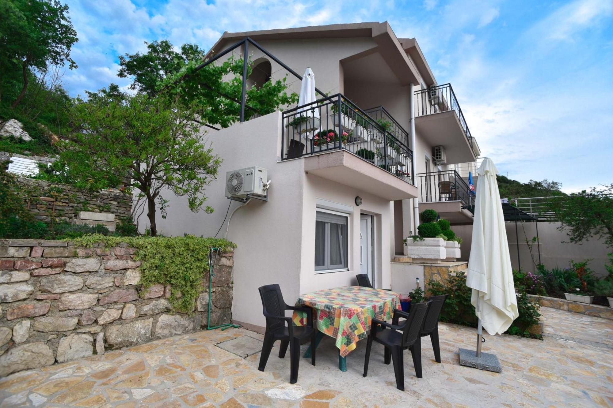 Vila Lucice Apartment Petrovac Exterior photo